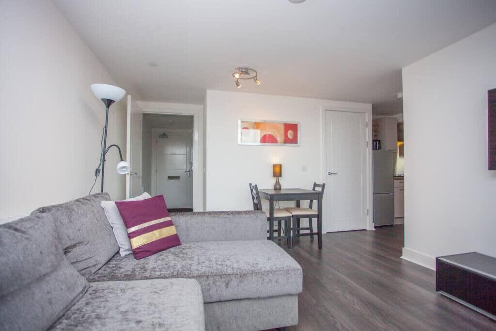 Beautiful Flat With Panoramic Views Over The City Glasgow Exterior photo